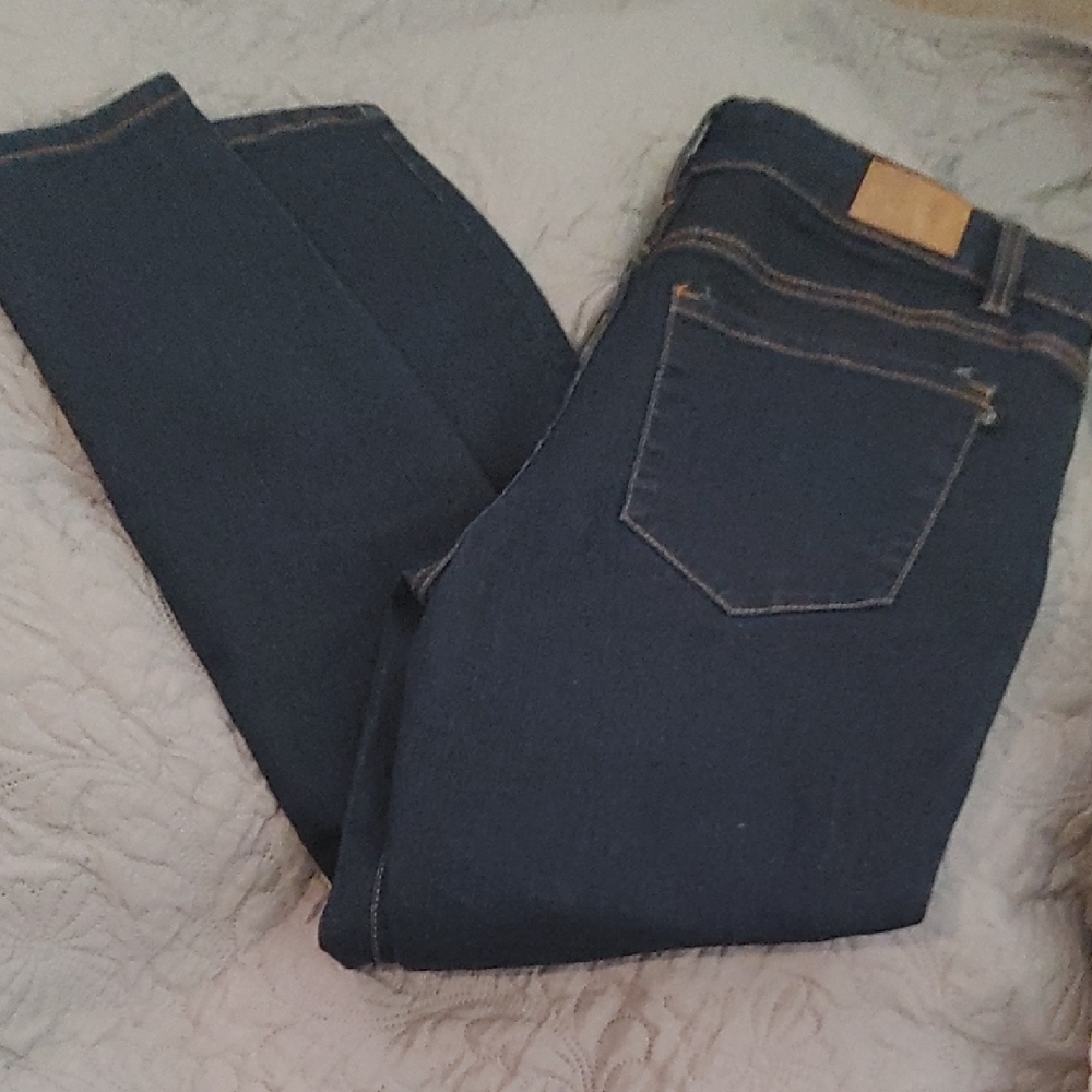 Tahari Chloe Skinny Jeans Sz 6/28